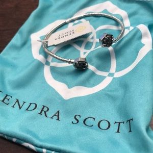 Kendra Scott bracelet